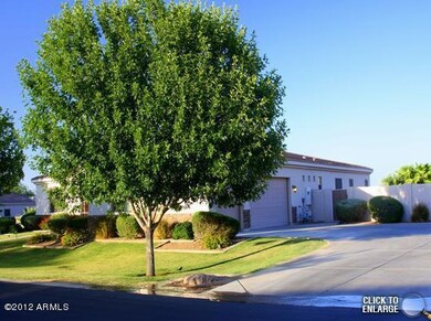 Large Driveway, RV Gate, 3 Car Garage