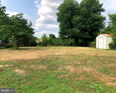 1928 Sulphur Spring Rd, Halethorpe, MD 21227 - photo 4