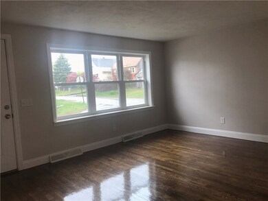 36 Marlborough St, Cranston, RI 02910 - photo 4