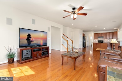 6012 N Meyer Dr, Elkridge, MD 21075 - photo 6