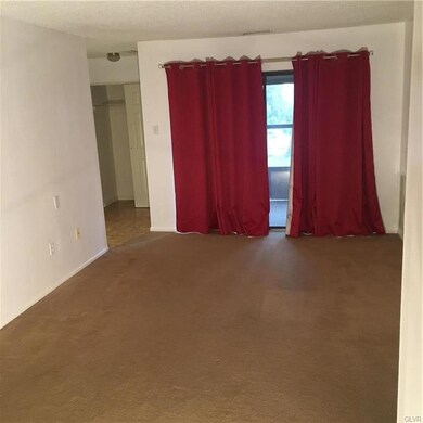 971 Village Round unit H, Allentown, PA 18106 - photo 6