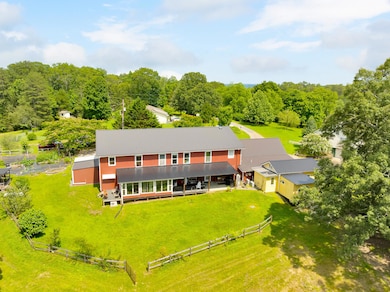 997 W 12th St, Chickamauga, GA 30707 - photo 6