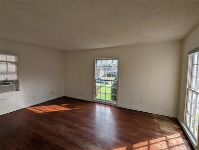 6031 Marquita Ave, Dallas, TX 75206 - photo 2