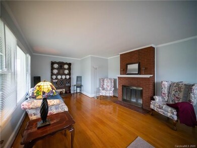 126 Martin Ln, Statesville, NC 28625 - photo 5