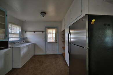 Kitchen (2)