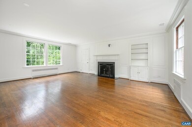 2028 Barracks Rd, Charlottesville, VA 22903 - photo 5