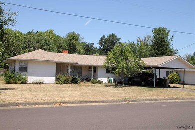 1131 36th Ave SW, Albany, OR 97321 - photo 2