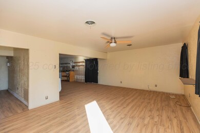 605 & 607 N Wall, Shamrock, TX 79079 - photo 4
