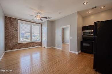 39 W Main St unit 8, Mesa, AZ 85210 - photo 4