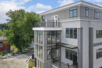 11 S Mason St unit 5, Salem, MA 01970 - photo 4