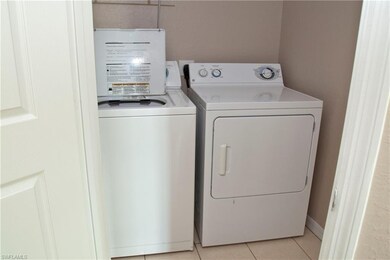 LAUNDRY IN RESIDENCE