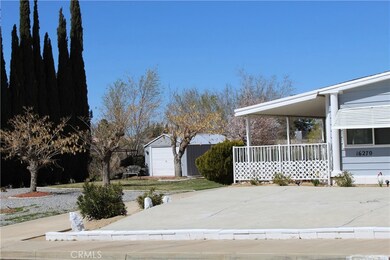 16270 Wimbleton Dr, Victorville, CA 92395 - photo 6