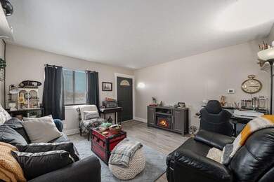 10593 Chicago Dr, Zeeland, MI 49464 - photo 4