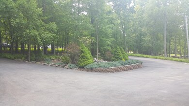 155 Arbutus Ln, Milford, PA 18337 - photo 7