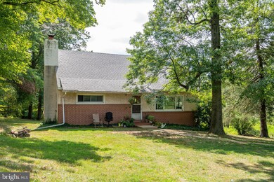 139 Baptist Church Rd, Spring City, PA 19475 - photo 3