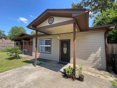 918 Doyle St, Longview, TX 75601 - photo 3