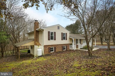 10973 Horseshoe Dr, Frederick, MD 21701 - photo 3