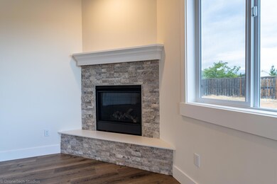 3707 Thomason Trl-10