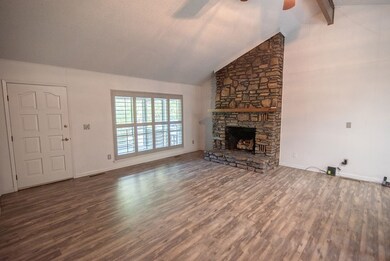 9 Rochdale Dr, Bella Vista, AR 72714 - photo 4