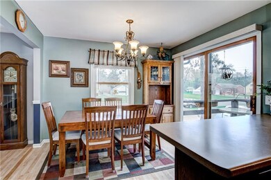 3417 Locust Ln, Eau Claire, WI 54703 - photo 5