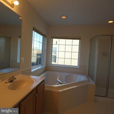 16568 Telescope Ln, Dumfries, VA 22026 - photo 6