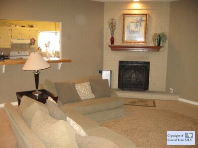 2102 Lancaster St, San Marcos, TX 78666 - photo 3