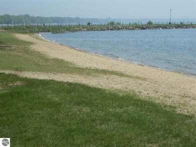 3676 E Michigan Avenue J-22, Au Gres, MI 48703 - photo 3