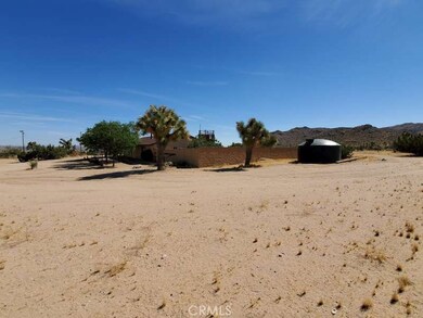 8423 Paradise View Rd, Yucca Valley, CA 92284 - photo 5