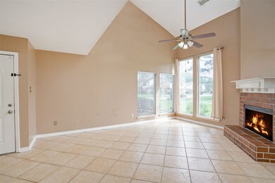 7834 Green Lawn Dr unit 7834, Houston, TX 77088 - photo 7