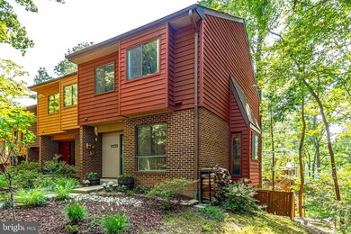 11535 Buttonwood Ct, Reston, VA 20191 - photo 2