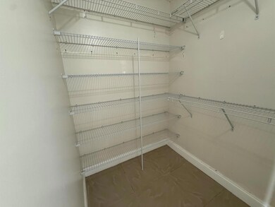 752 Executive Center Dr unit 112, West Palm Beach, FL 33401 - photo 6