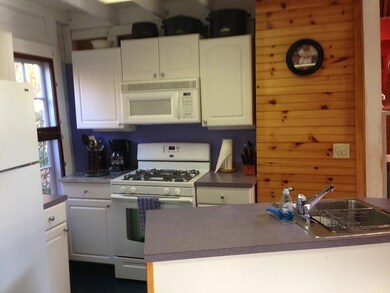 121 Highland Ave, Ogunquit, ME 03907 - photo 5