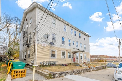 130 E School St, Woonsocket, RI 02895 - photo 4