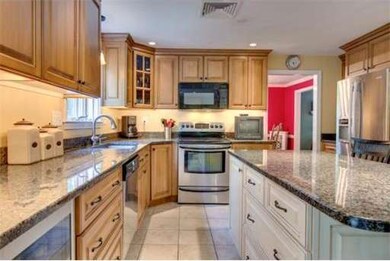 5 Curtis Ln, Medway, MA 02053 - photo 4