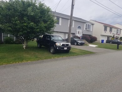 215 Mcmahon St, Fall River, MA 02721 - photo 3