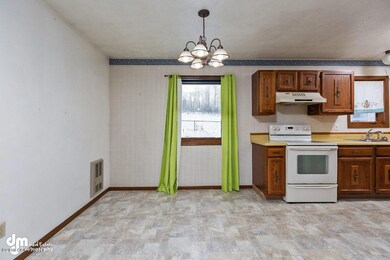 Living Room_MAX-64468-SMALL