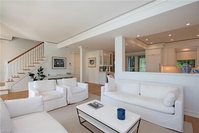 1065 4th St S unit 2, Naples, FL 34102 - photo 6