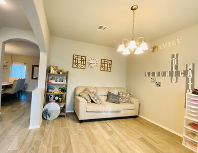 948 Nellind St, El Paso, TX 79928 - photo 5