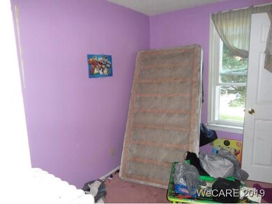 124 W Highland Ave, Ada, OH 45810 - photo 7
