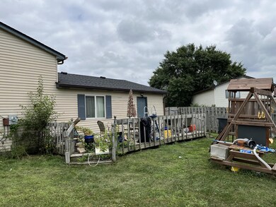 3083 Falcon Bridge Dr, Columbus, OH 43232 - photo 7