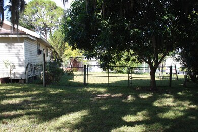 798 Buffalo Rd, Titusville, FL 32796 - photo 3