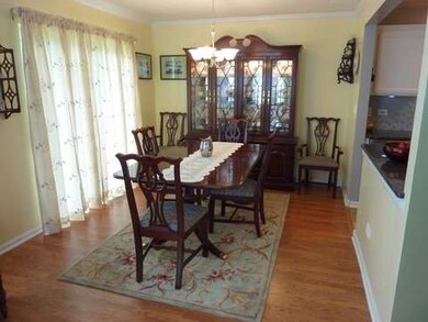 1846 Grove Ave unit C, Schaumburg, IL 60193 - photo 7