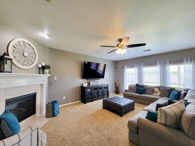 Family room that over sees the backyard