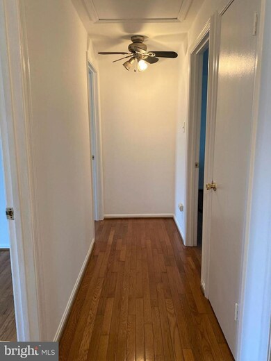 2113 Carriage Square Place, Silver Spring, MD 20906 - photo 7