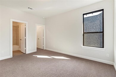 10552 Scarce Chaser Bedroom3
