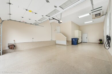 718 S Loomis St, Naperville, IL 60540 - photo 3