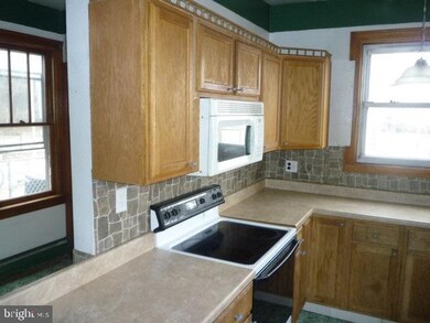 432 Gantt St, Newport, PA 17074 - photo 7