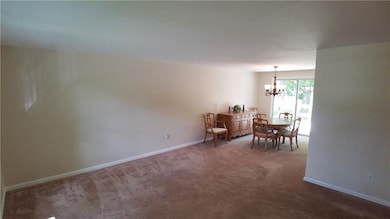 This split entry has plenty of space.
