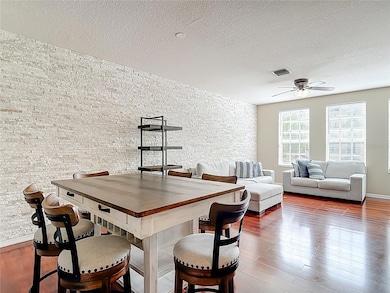 3133 Bayshore Oaks Dr, Tampa, FL 33611 - photo 3