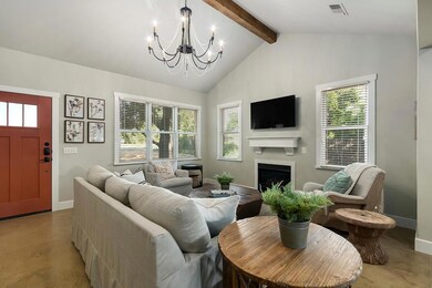 514 Fulton St, Fredericksburg, TX 78624 - photo 5